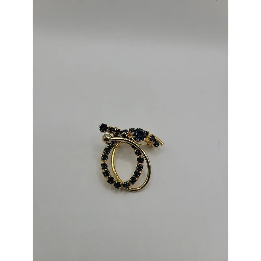 Blue Rhinestone Brooch Gold Tone Circle Swirl Vintage Style‎ Sapphire Color Pin